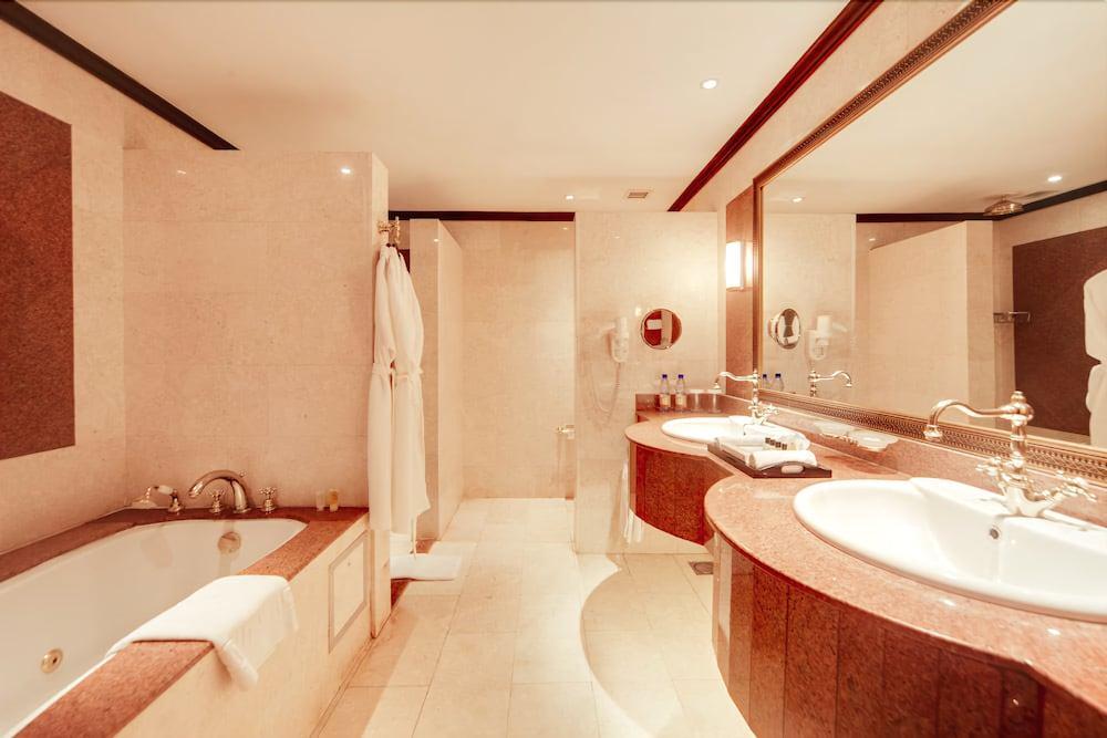 Lake Victoria Serena Golf Resort & Spa Kigo Exterior photo